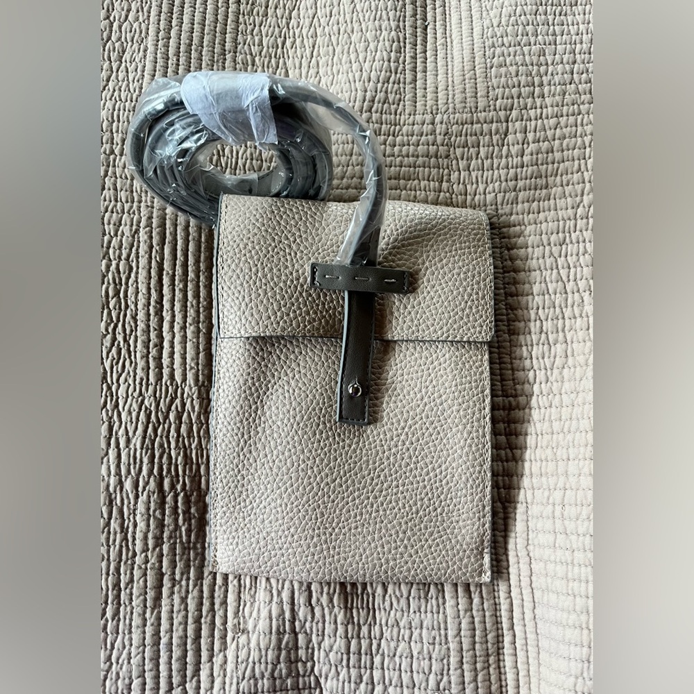 Small crossbody